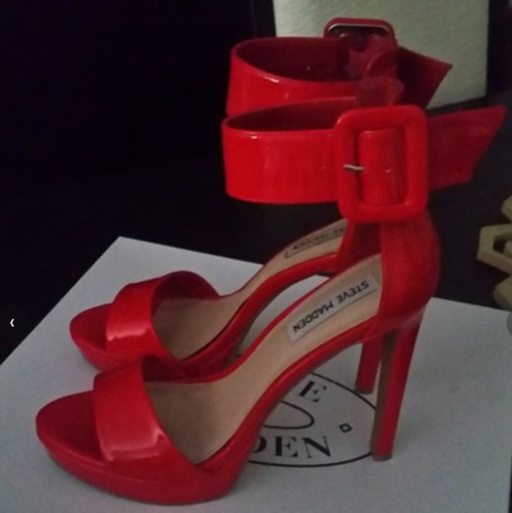 Steve Madden high heels 👠